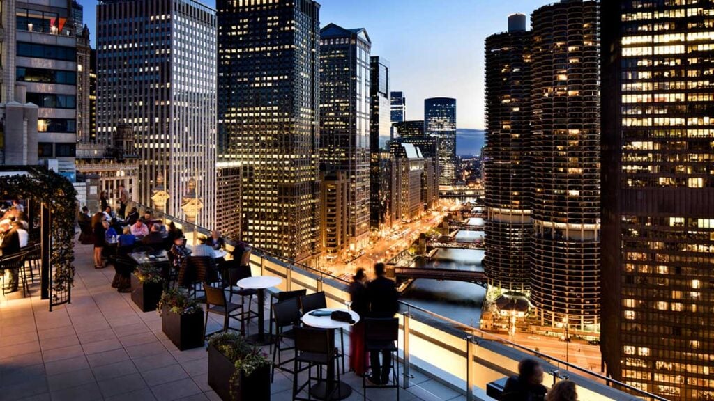 Coolest Hotels in Chicago Hotels on the River LondonHouse Rooftop