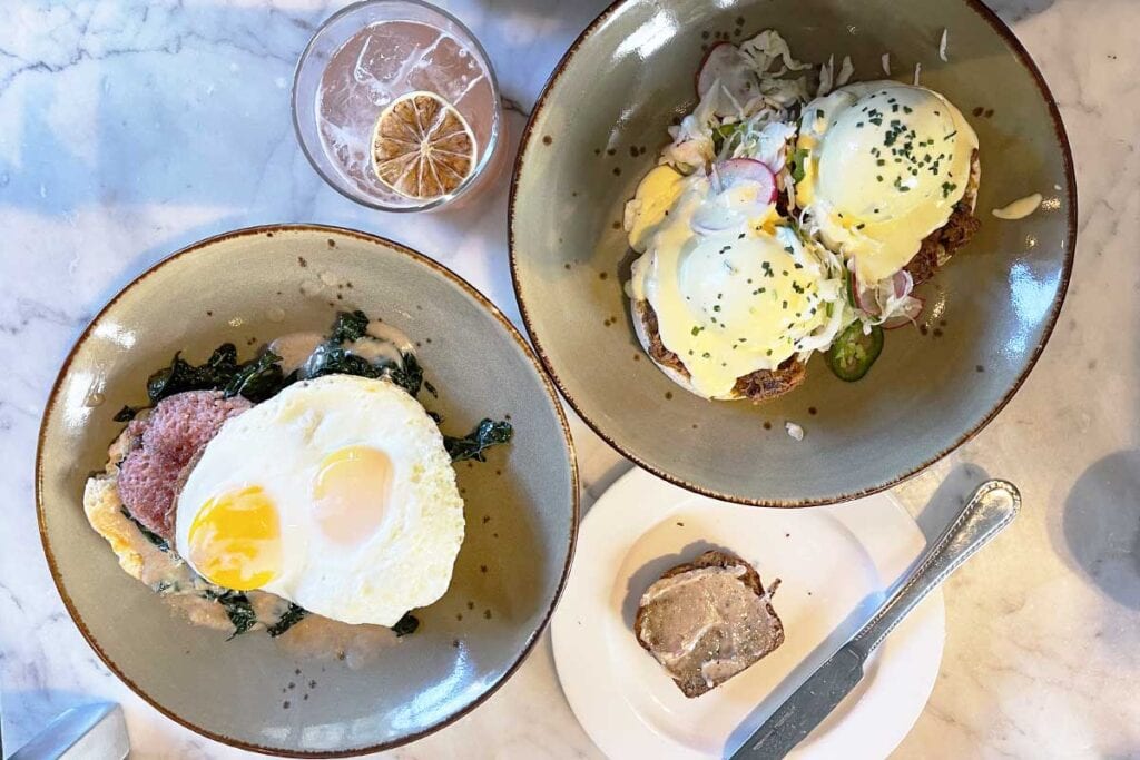 Chicago Brunch Restaurants Café Robey Eggs Benedict and Biscuits and Gravy