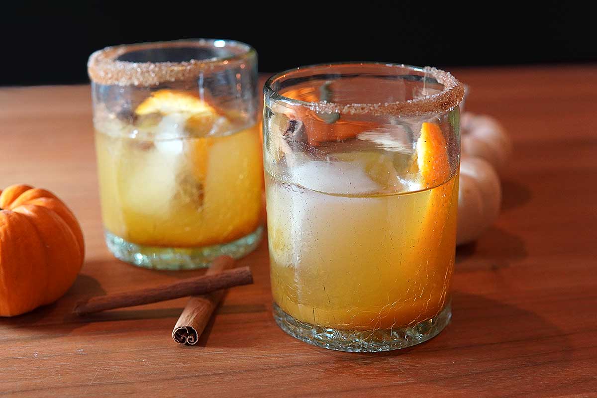 pumpkin-spice-margarita-recipe-very-obsessed